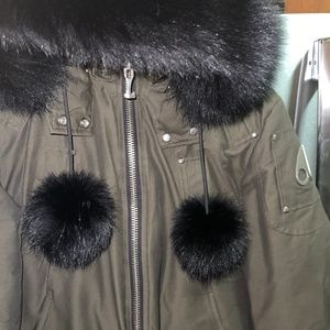 Moose knuckle army green bomber